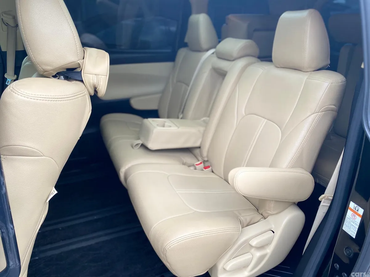 Toyota Alphard MPV, Petrol Hybrid, 2020, Black
