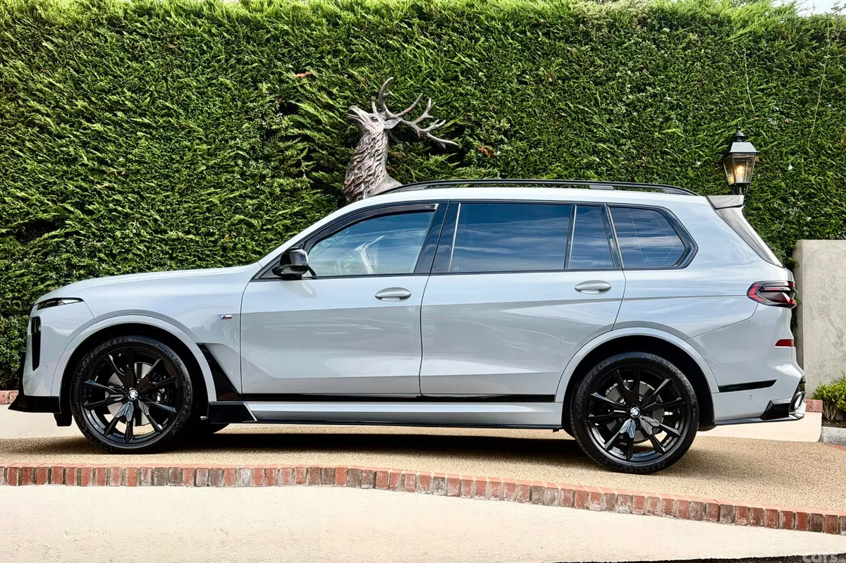 BMW X7 Estate, Diesel, 2024, Grey