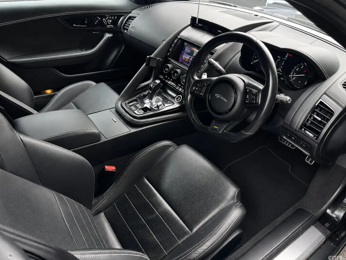 Jaguar F-Type Coupe, Petrol, 2017, Black