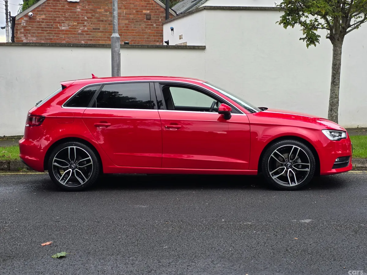 Audi A3 Hatchback, Petrol, 2014, Red