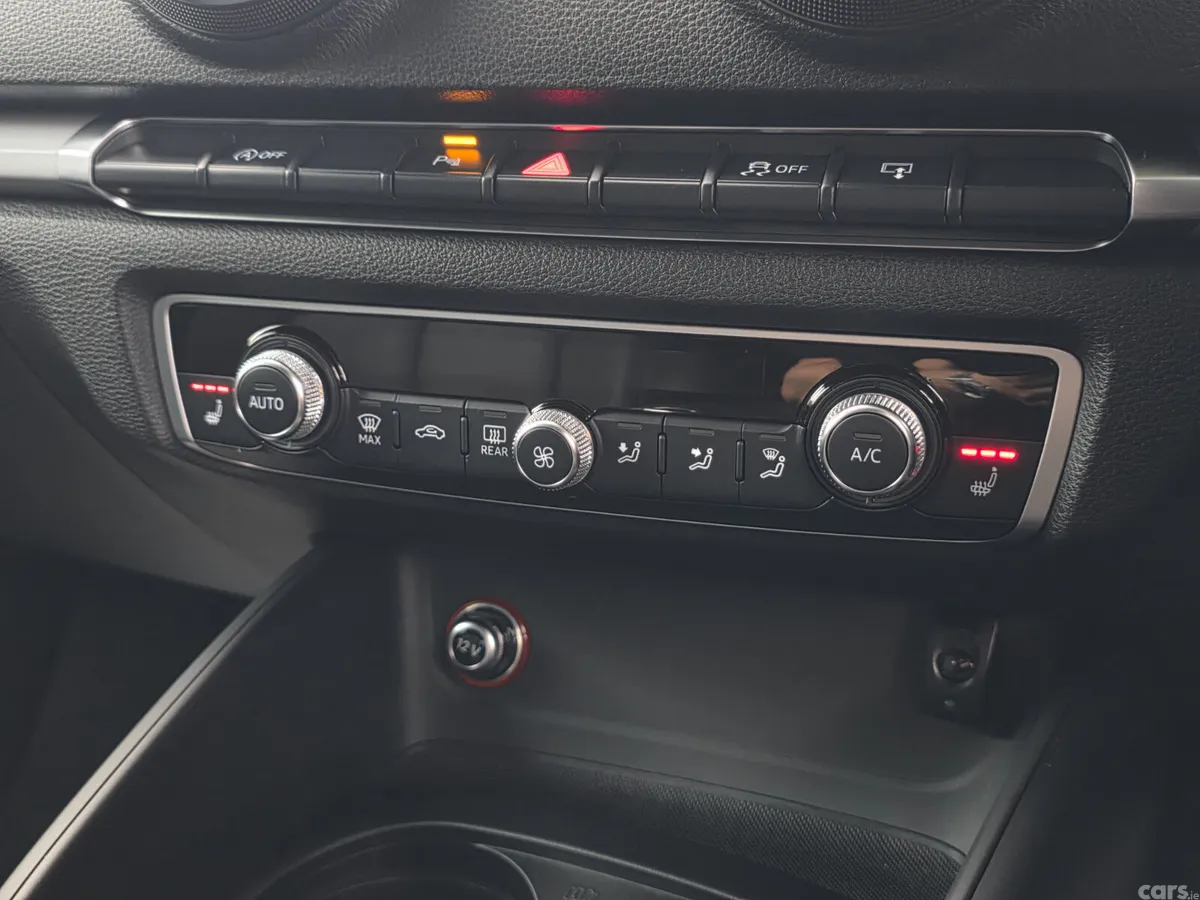 Audi A3 Hatchback, Petrol, 2014, Red