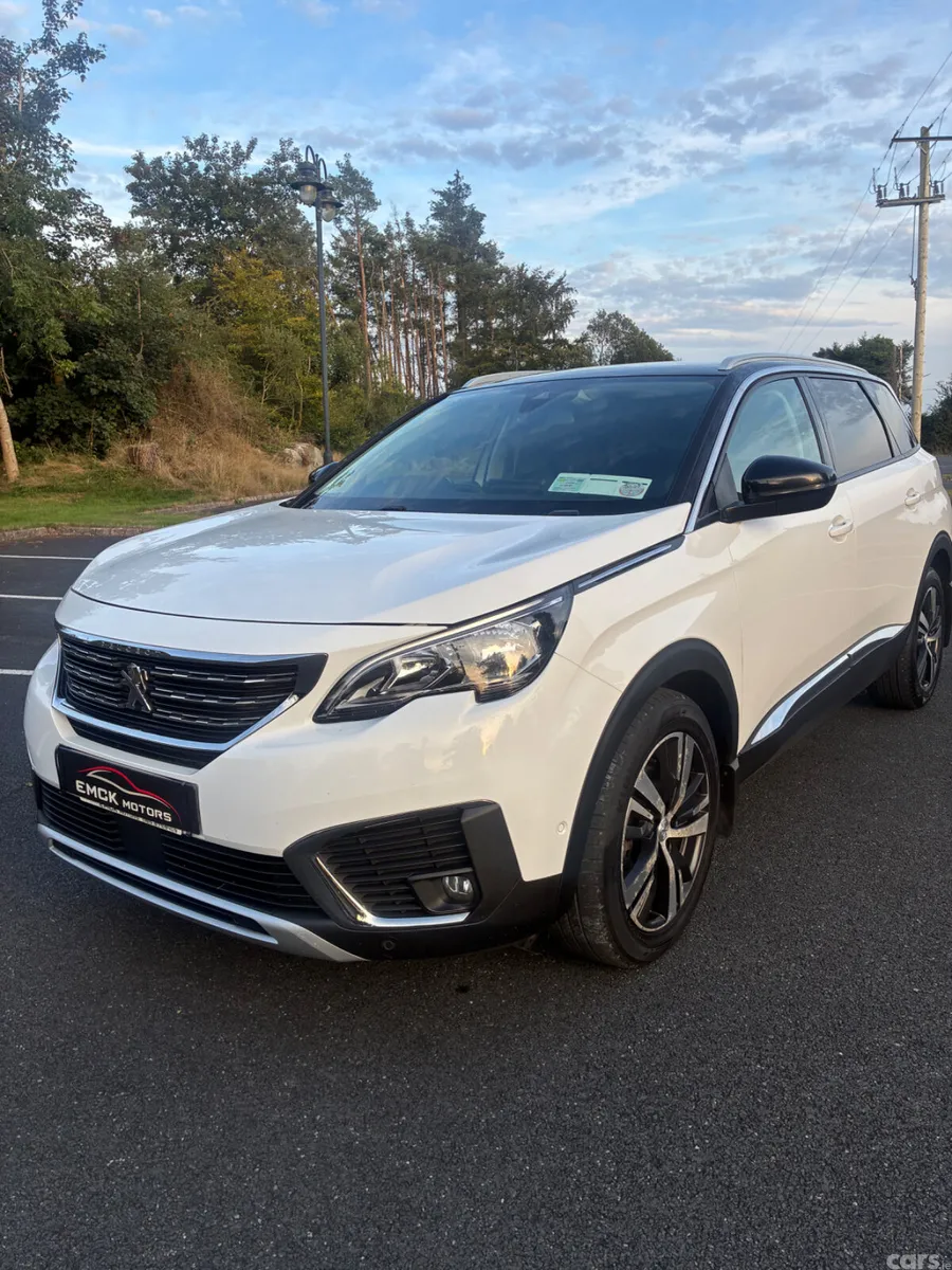 Peugeot 5008 MPV, Diesel, 2019, White