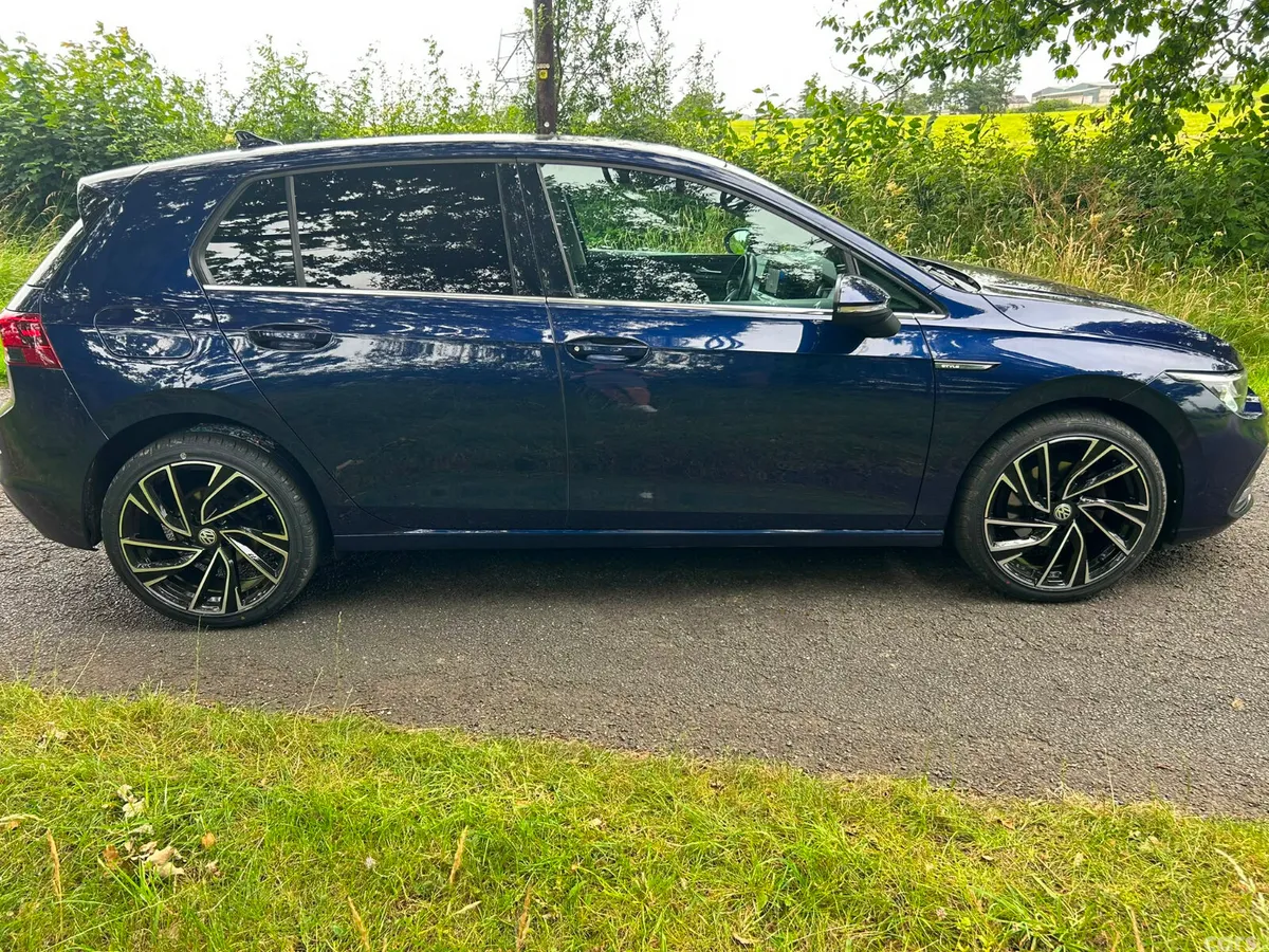 Volkswagen Golf Hatchback, Diesel, 2021, Blue