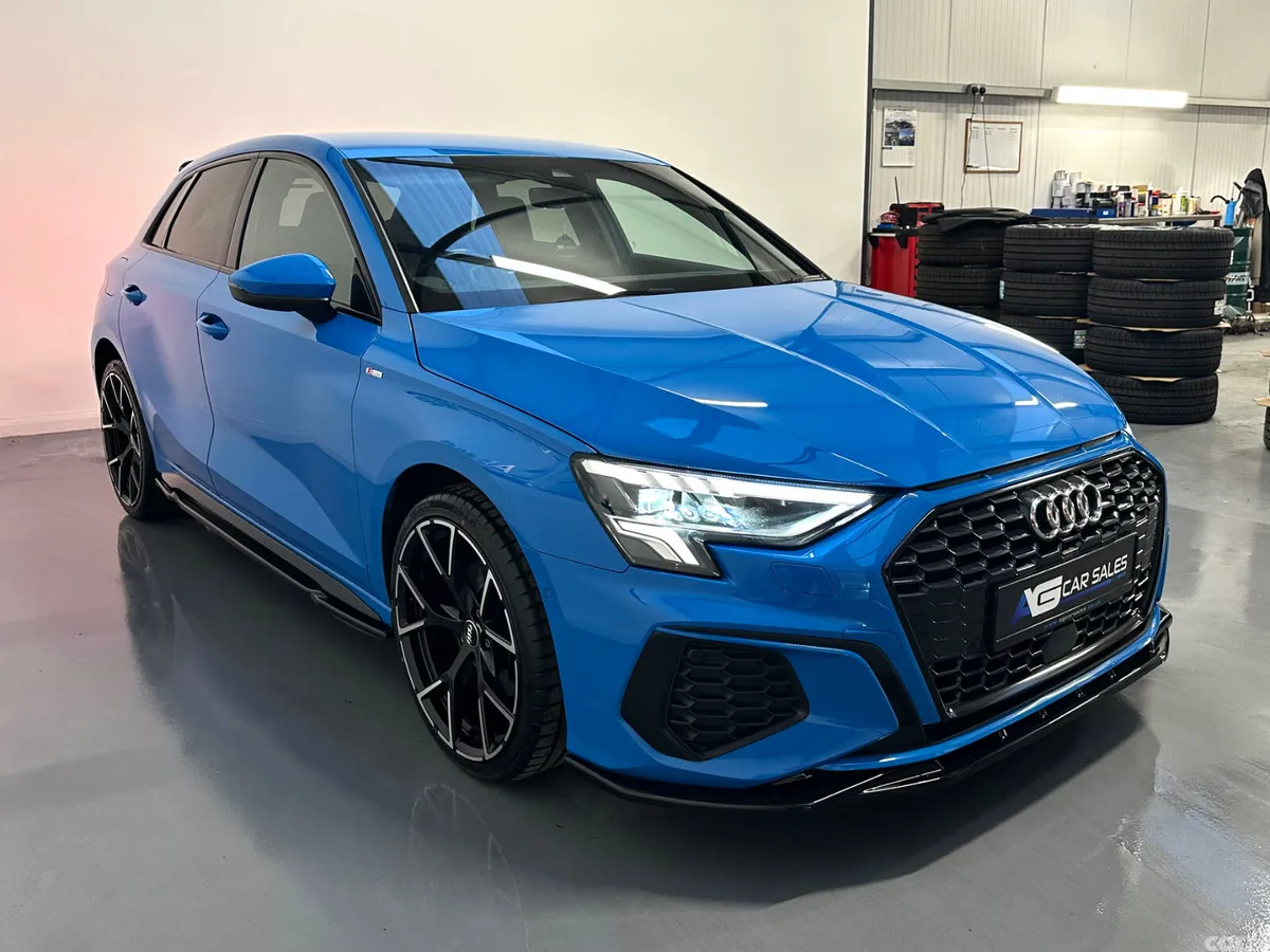 Audi A3 Hatchback, Petrol Hybrid, 2023, Blue