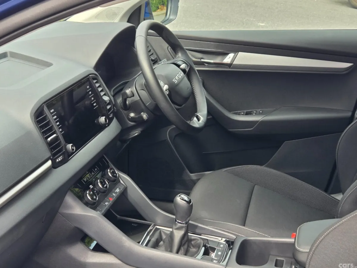 Skoda Karoq SUV, Petrol, 2026, Blue