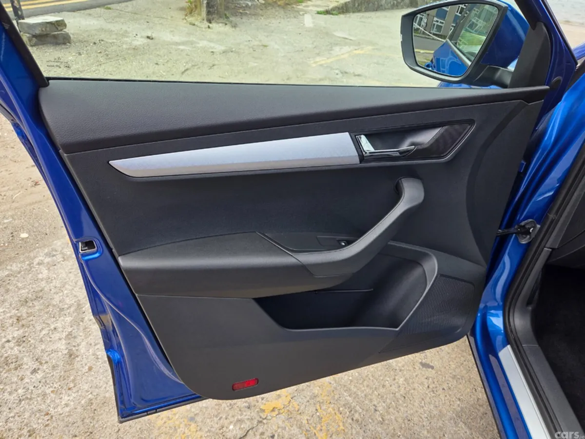 Skoda Karoq SUV, Petrol, 2026, Blue