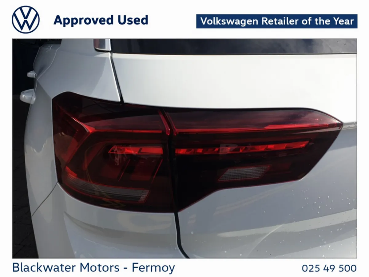 Volkswagen T-Roc SUV, Petrol, 2023, White