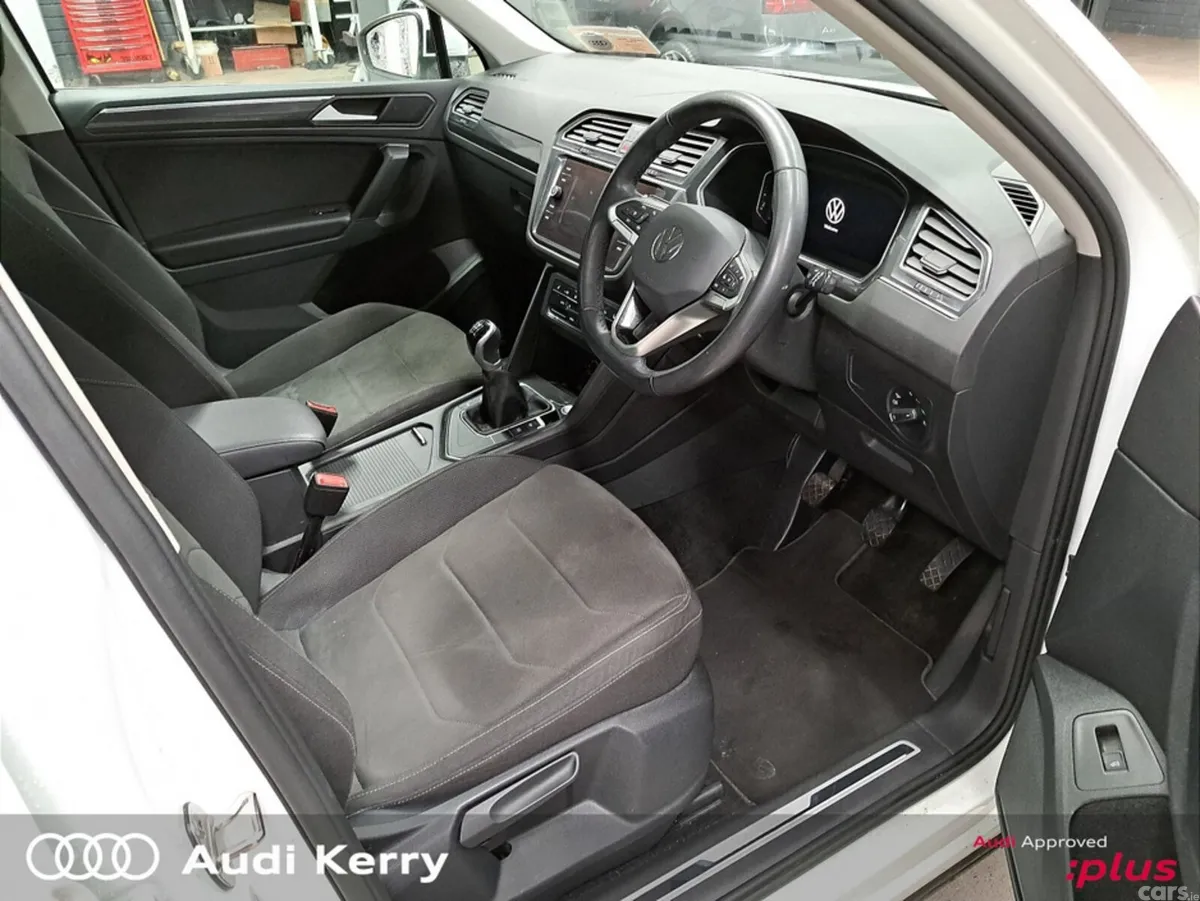 Volkswagen Tiguan SUV, Diesel, 2023, White