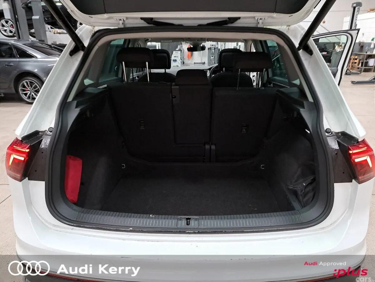 Volkswagen Tiguan SUV, Diesel, 2023, White
