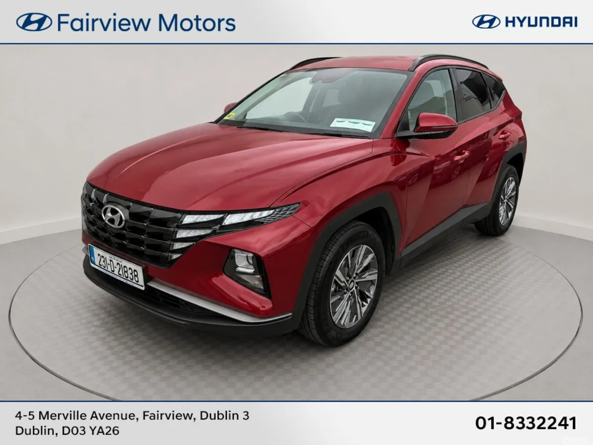 Hyundai Tucson MPV, Petrol Hybrid, 2023, Red