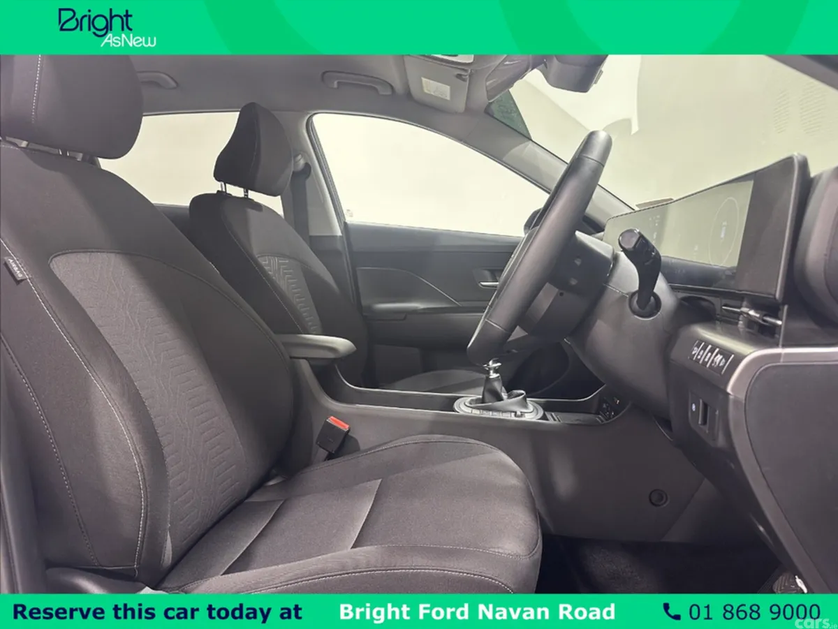Hyundai KONA MPV, Petrol, 2025, Grey