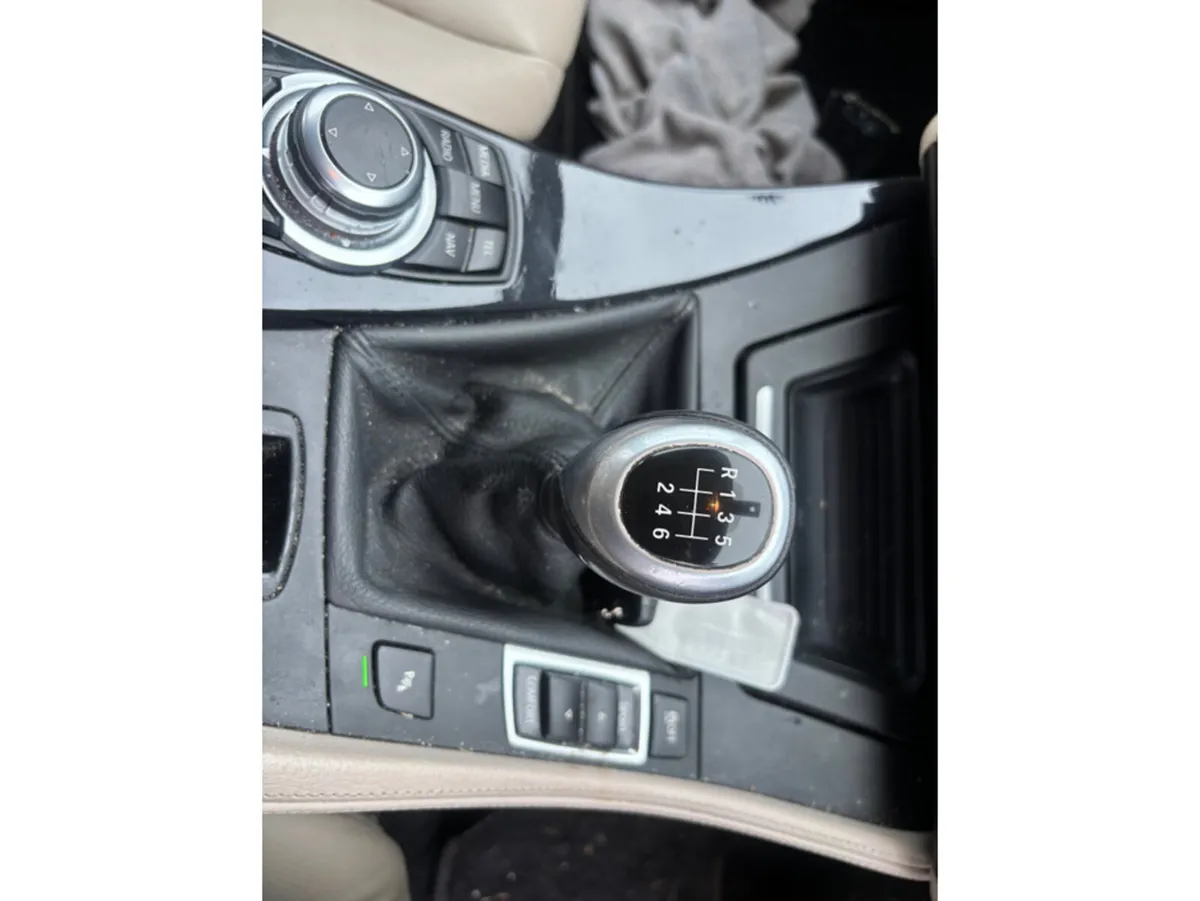 BMW 5-Series Saloon, Diesel, 2013, Green