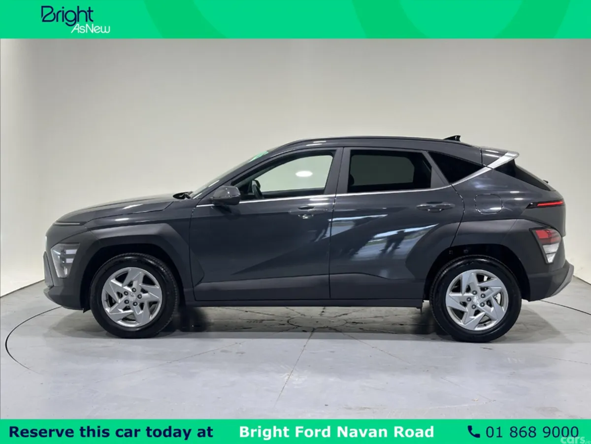 Hyundai KONA MPV, Petrol, 2025, Grey
