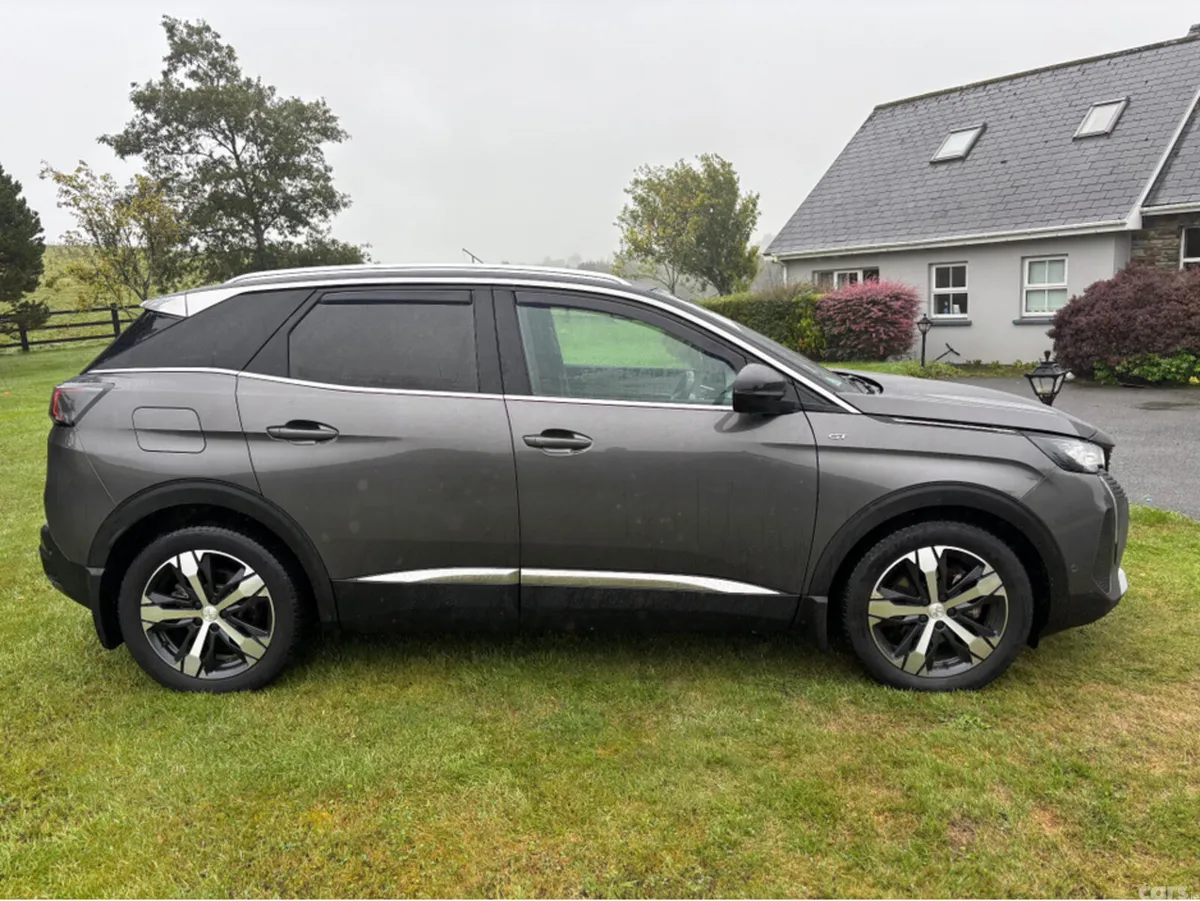 Peugeot 3008 MPV, Diesel, 2024, Grey
