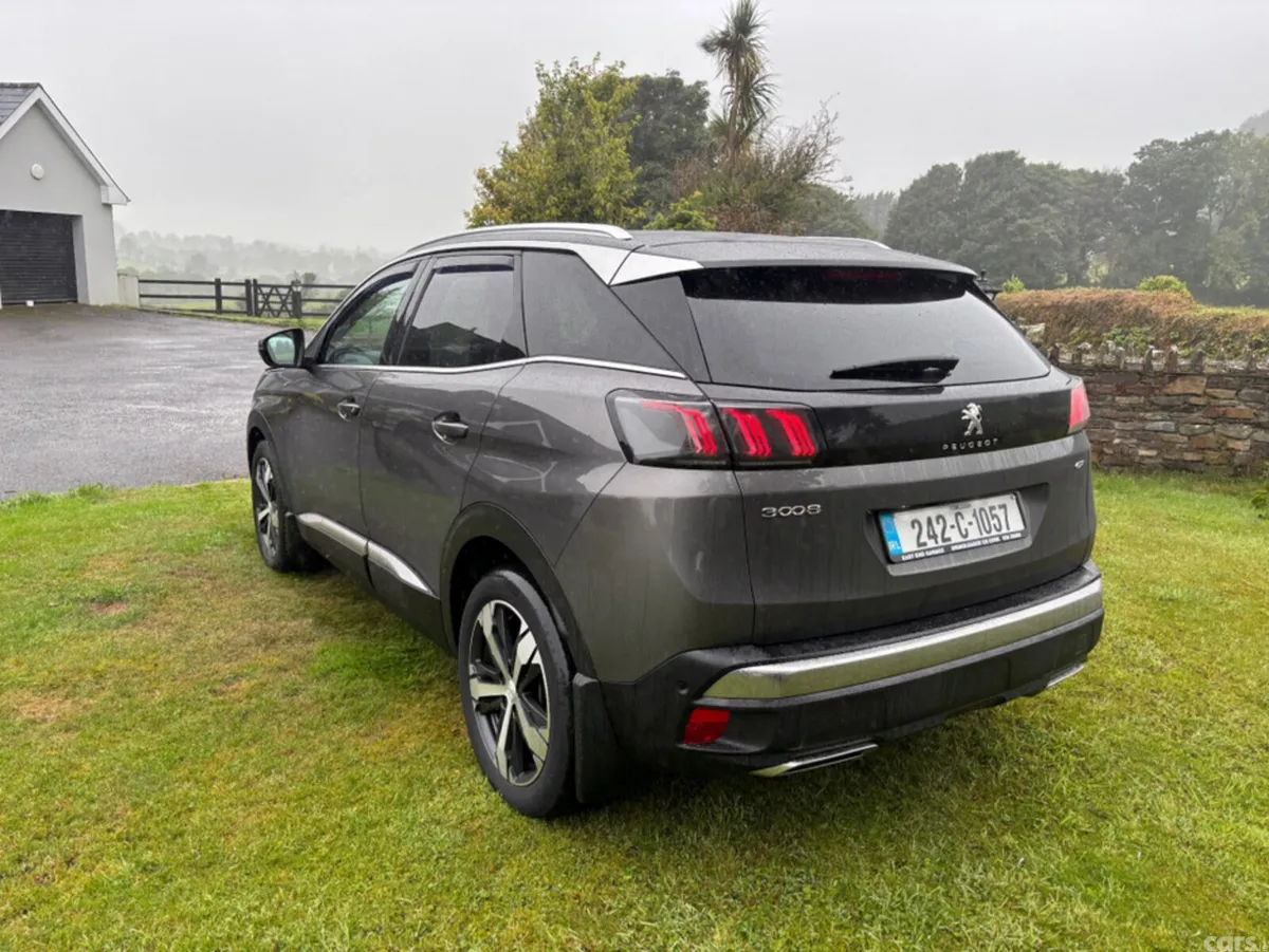 Peugeot 3008 MPV, Diesel, 2024, Grey