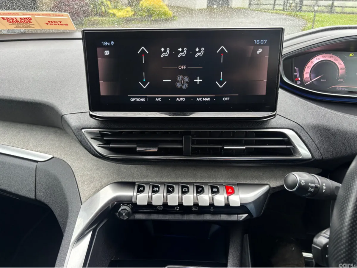 Peugeot 3008 MPV, Diesel, 2024, Grey