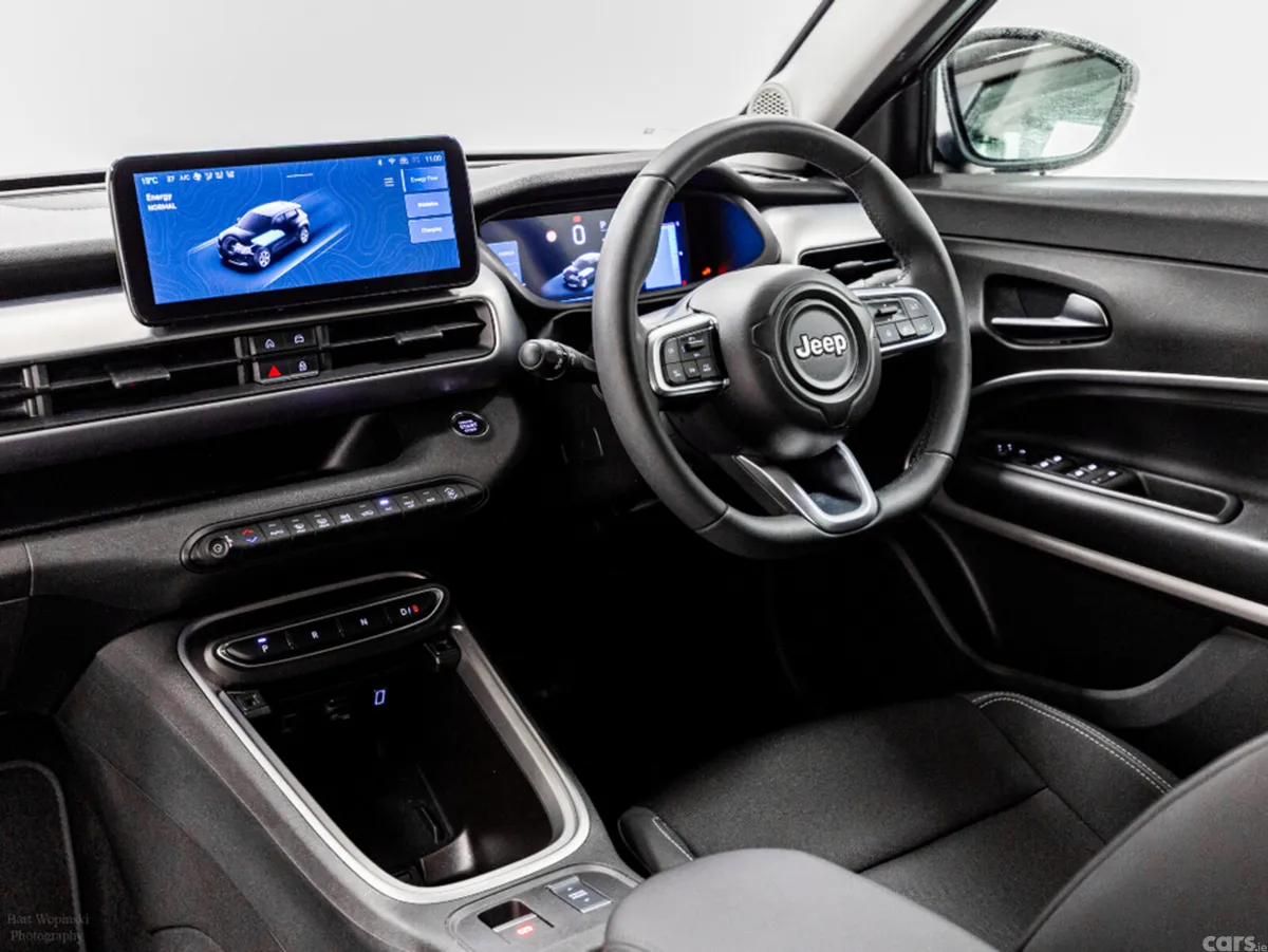 Jeep Avenger SUV, Electric, 2025, Black