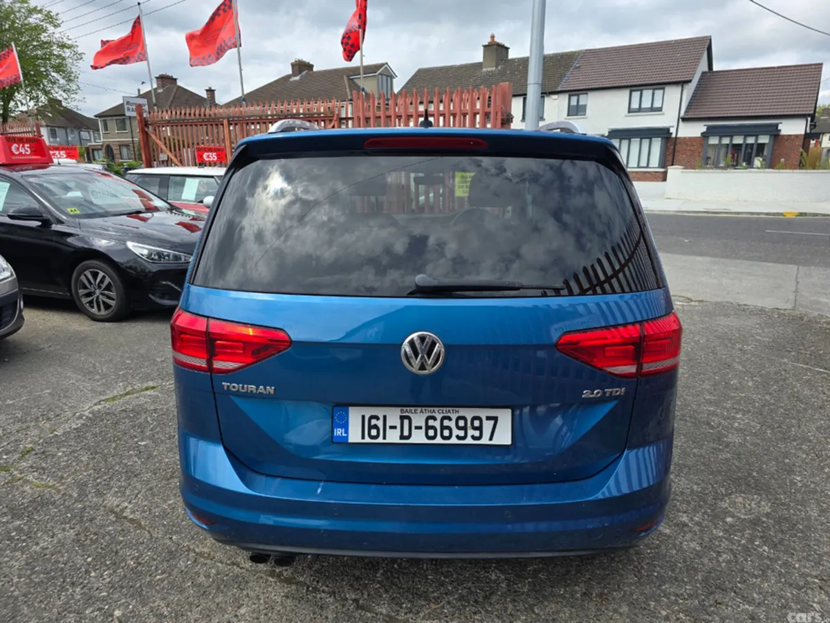 Volkswagen Touran MPV, Diesel, 2016, Blue