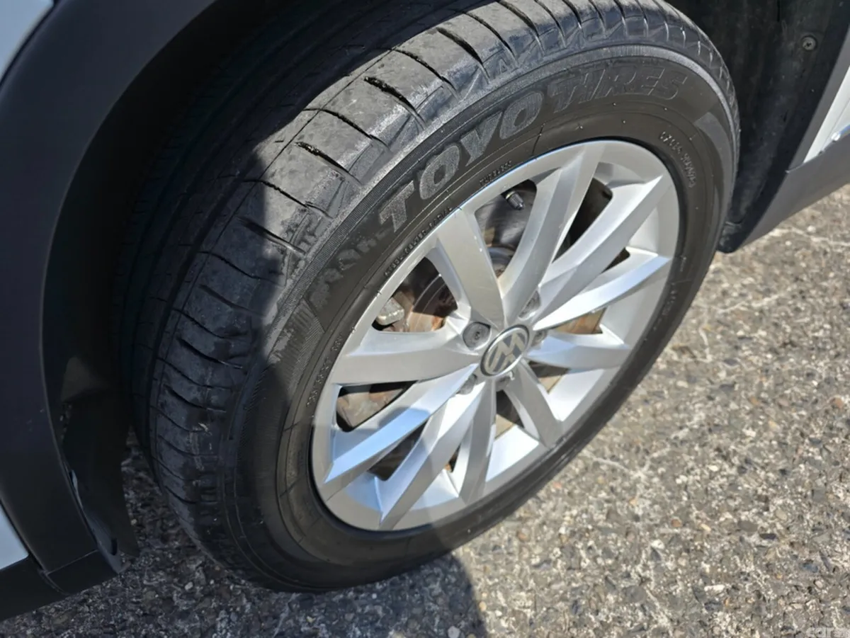 Volkswagen Tiguan Estate, Petrol, 2015, White