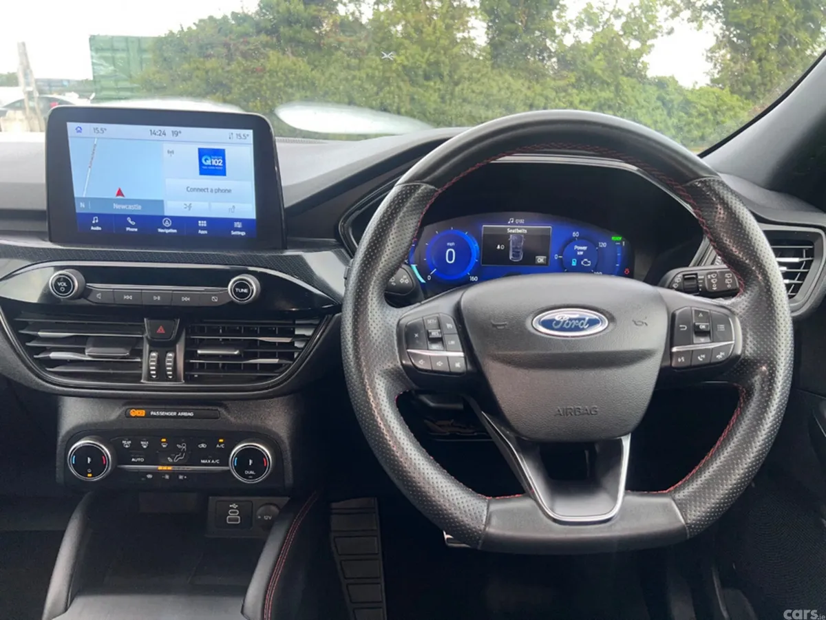 Ford Kuga SUV, Petrol Plug-in Hybrid, 2023, Black