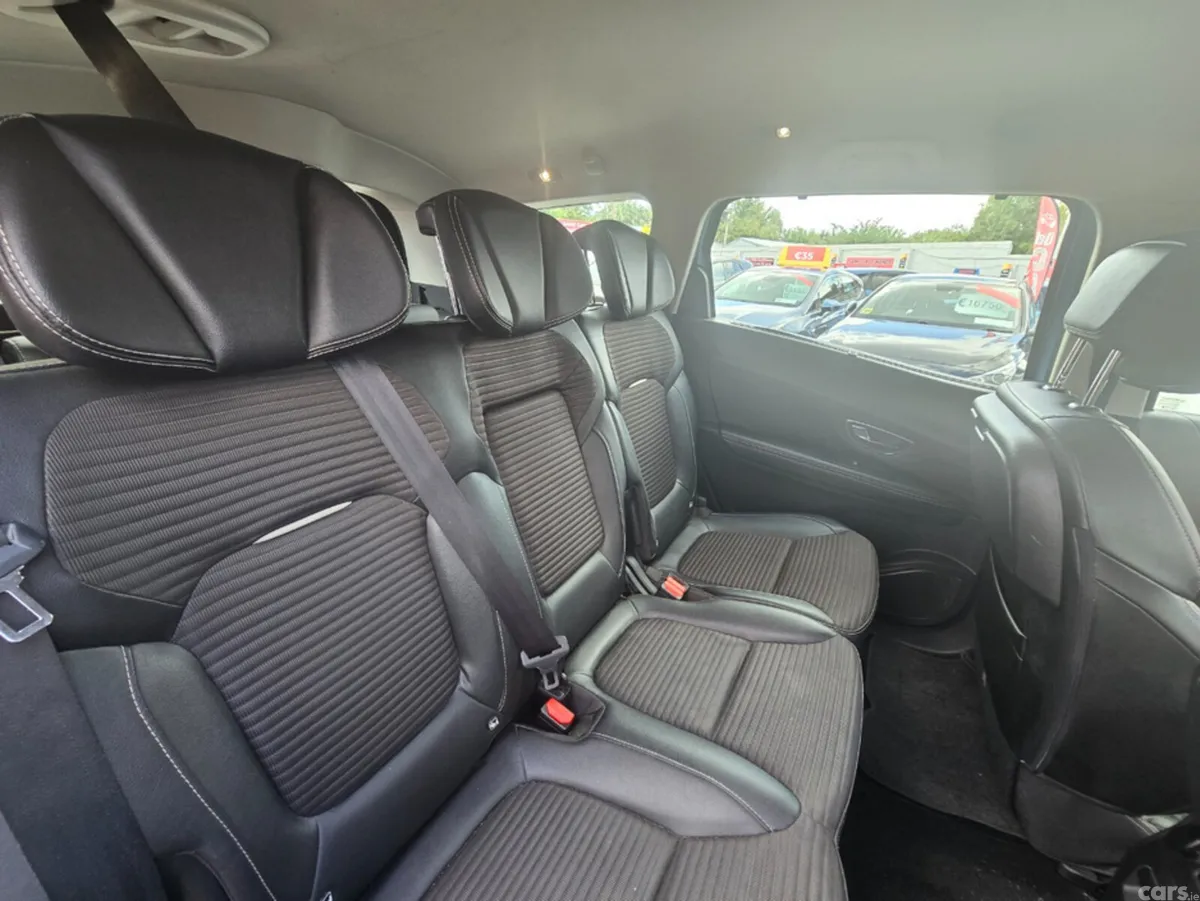 Renault Grand Scenic Hatchback, Diesel, 2018, Blue