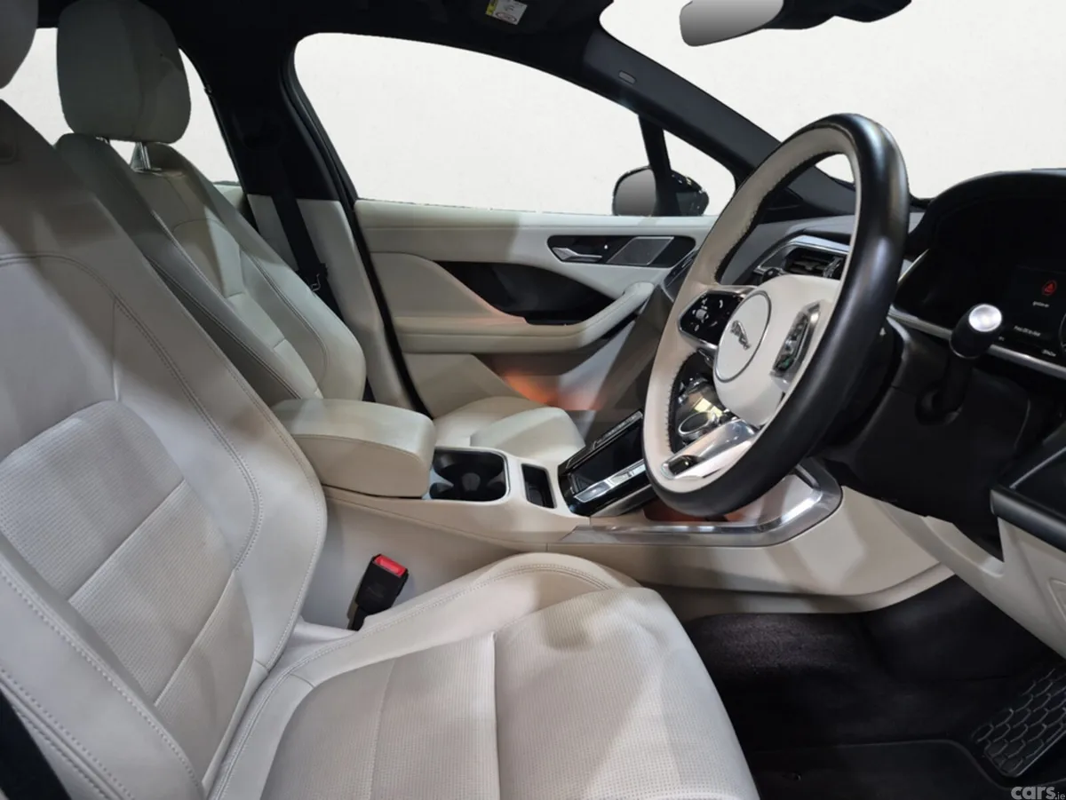 Jaguar I-Pace SUV, Electric, 2024, Black