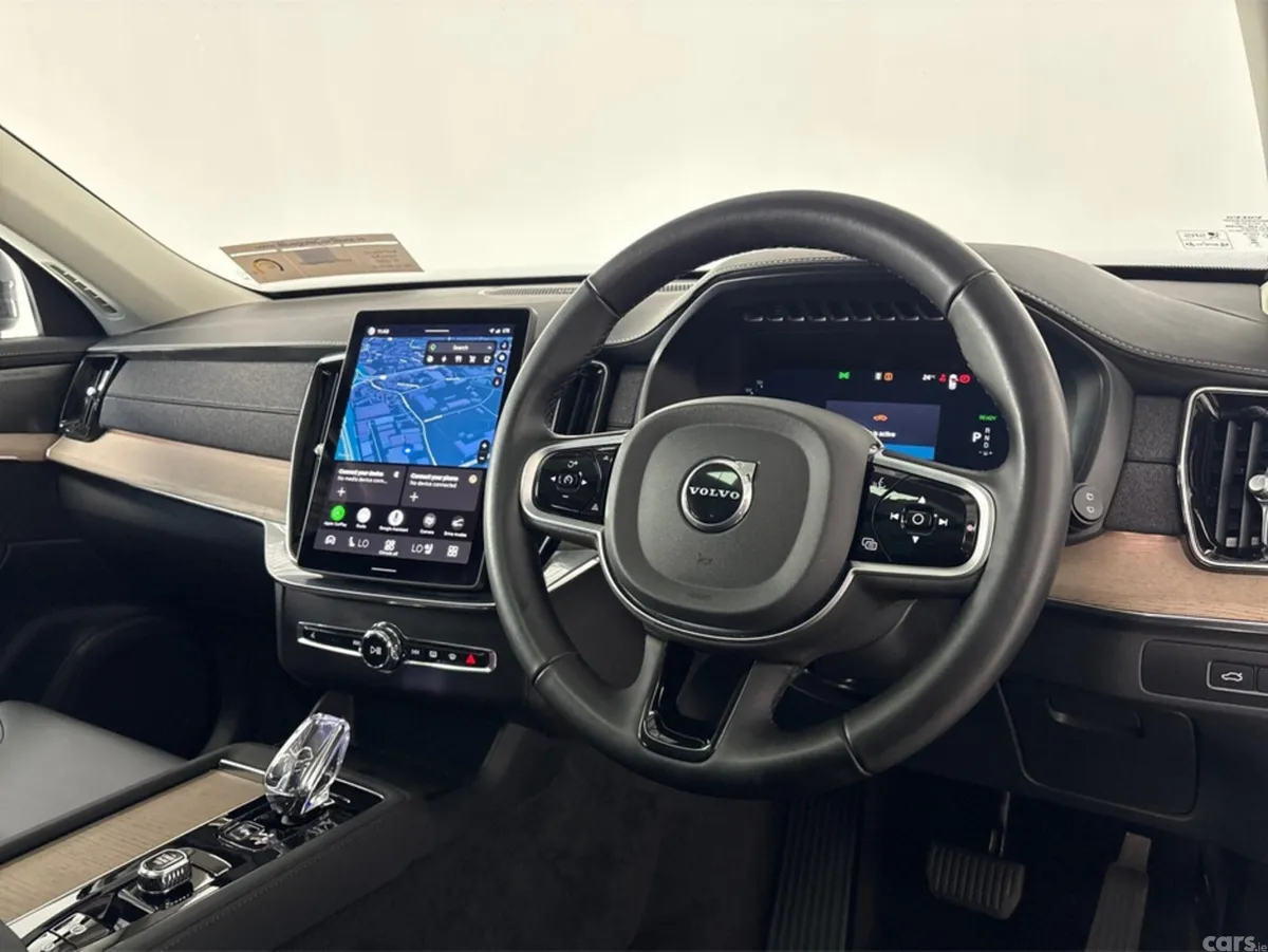 Volvo XC90 Estate, Petrol Hybrid, 2025, Red