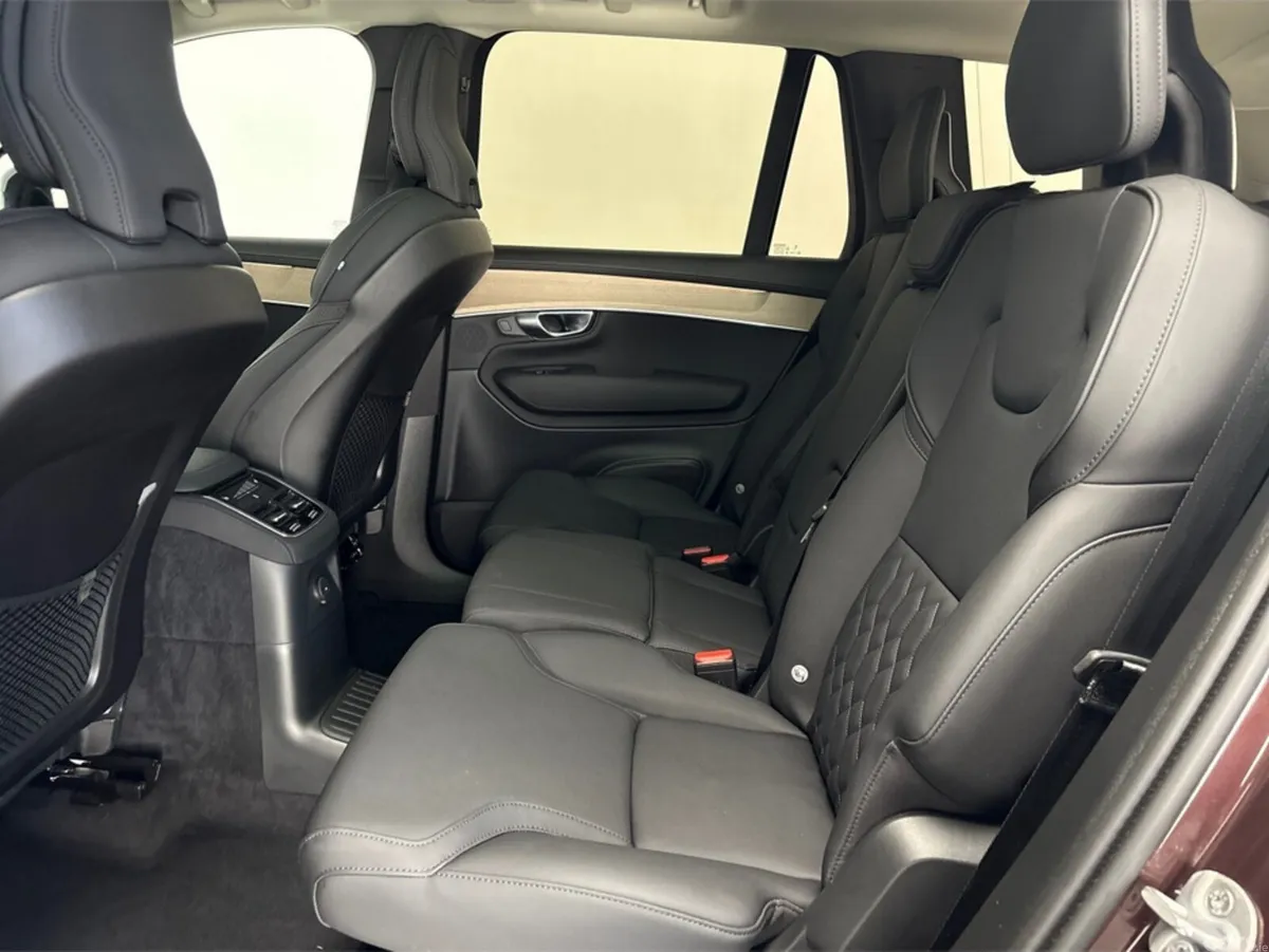 Volvo XC90 Estate, Petrol Hybrid, 2025, Red