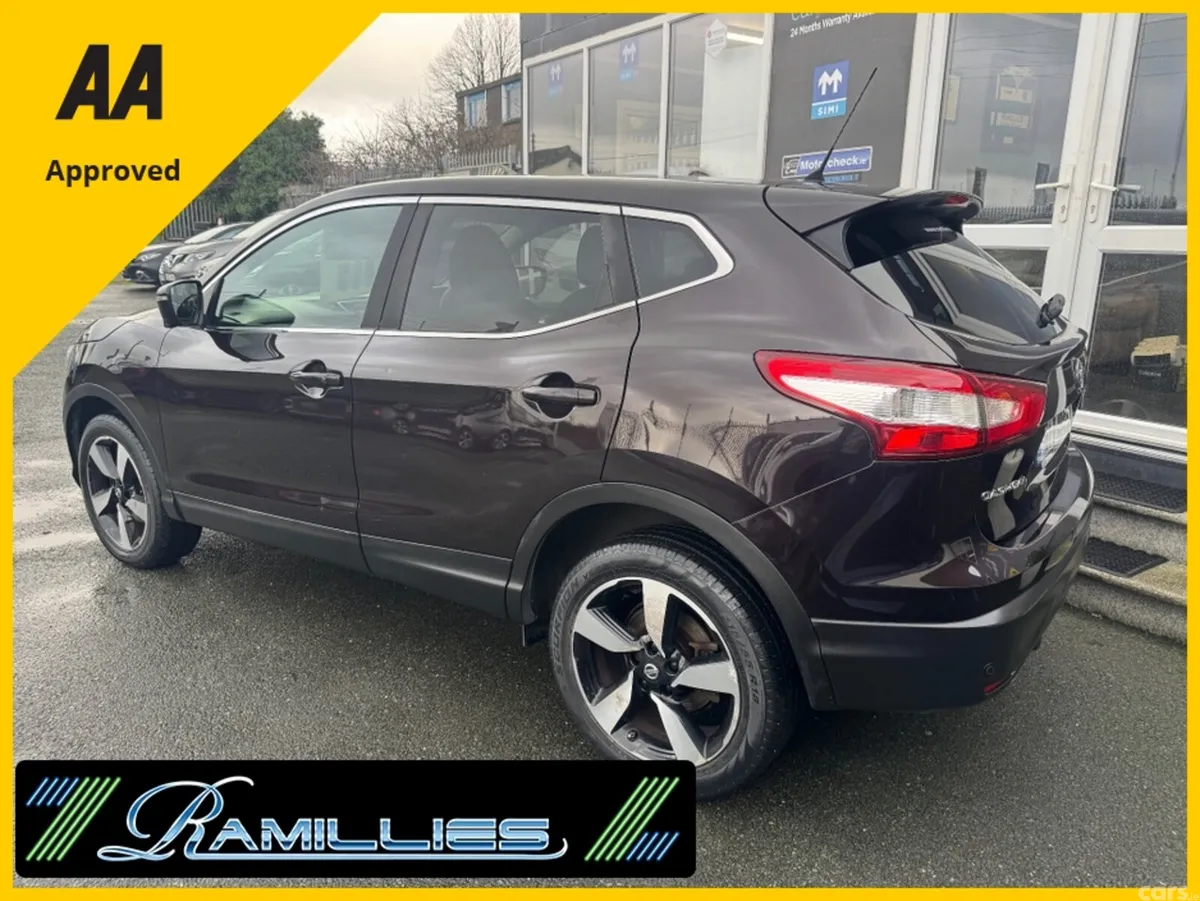 Nissan Qashqai MPV, Diesel, 2015, Black