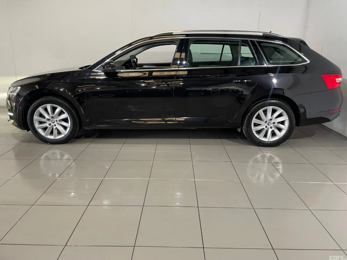 Skoda Superb Estate, Diesel, 2023, Black