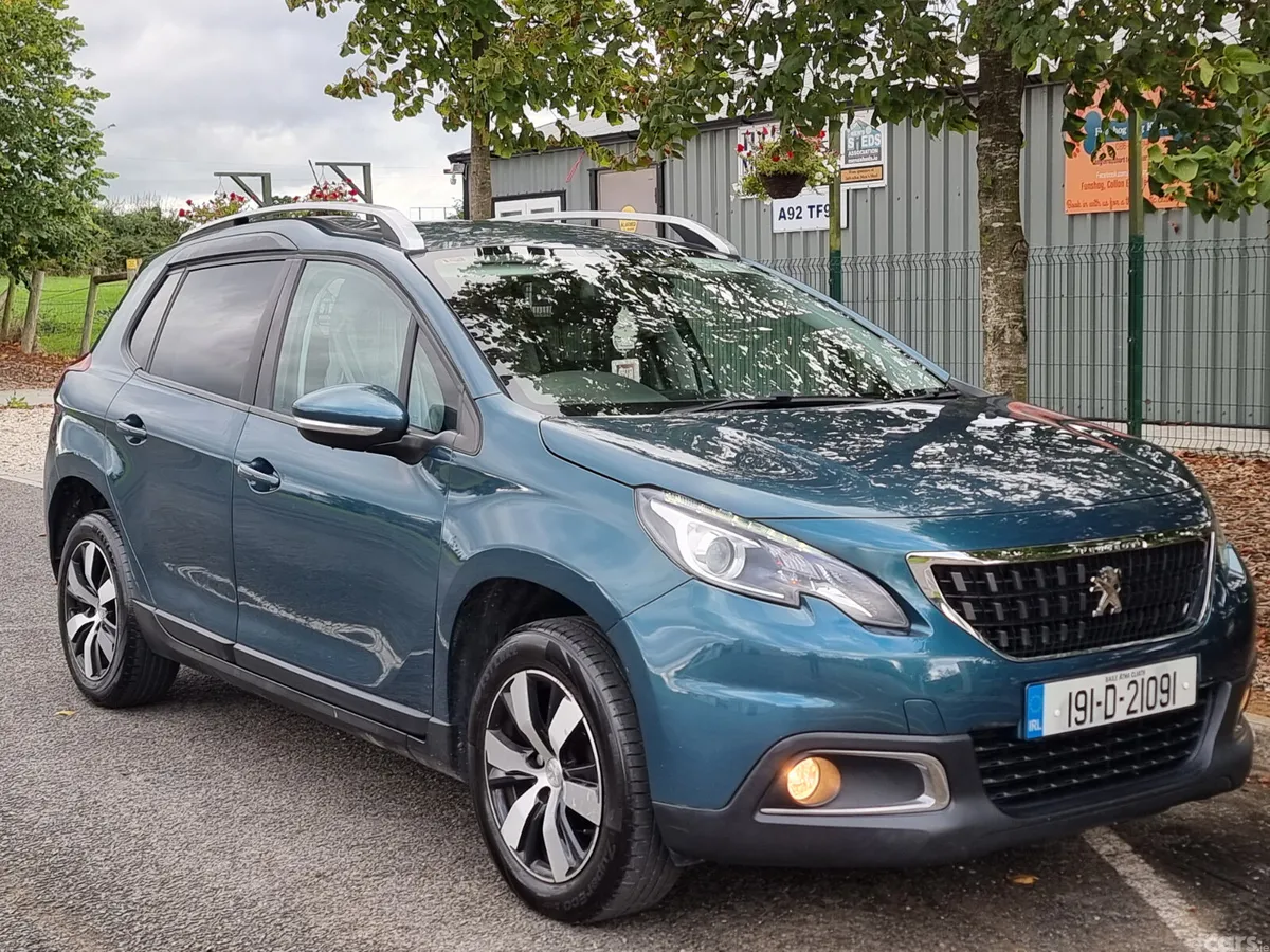 Peugeot 2008 Estate, Petrol, 2019, Green