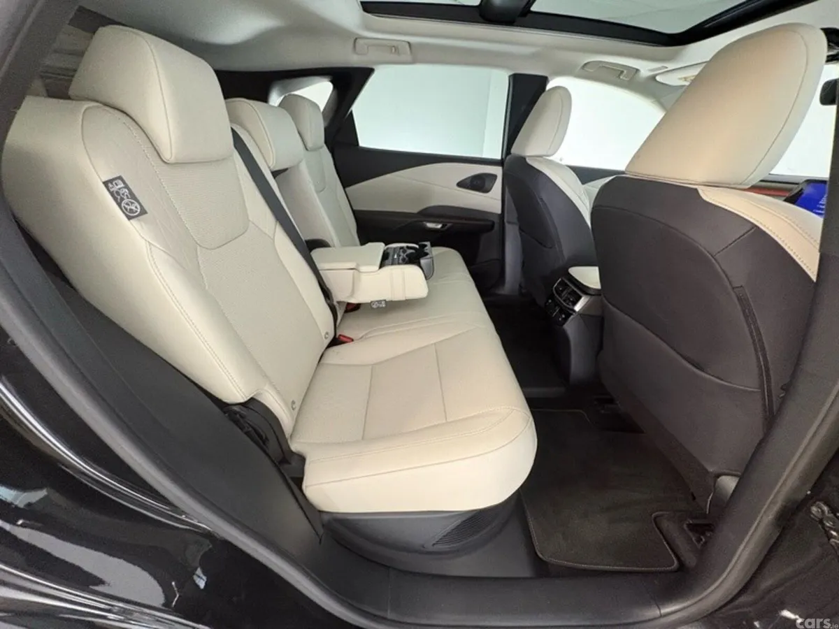 Lexus RX450H+ SUV, Petrol Plug-in Hybrid, 2023, Black