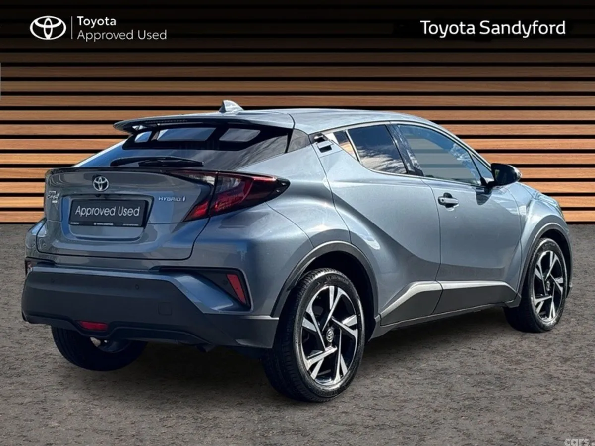 Toyota C-HR SUV, Petrol Hybrid, 2023, Grey