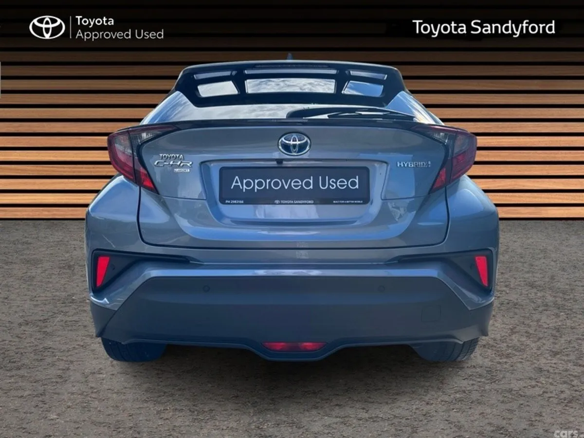 Toyota C-HR SUV, Petrol Hybrid, 2023, Grey