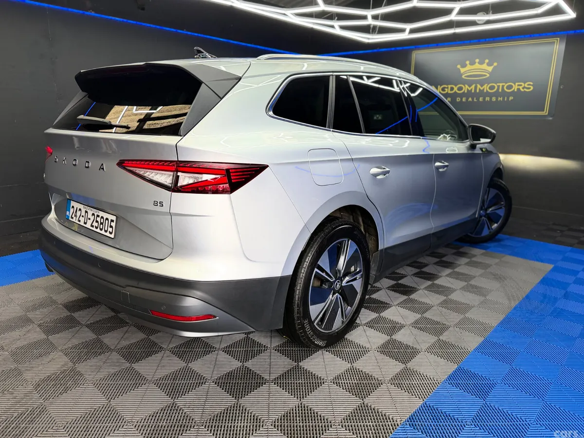 Skoda Enyaq Estate, Electric, 2024, Silver