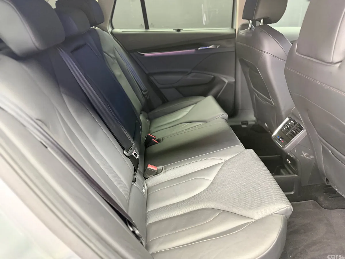 Skoda Enyaq Estate, Electric, 2024, Silver