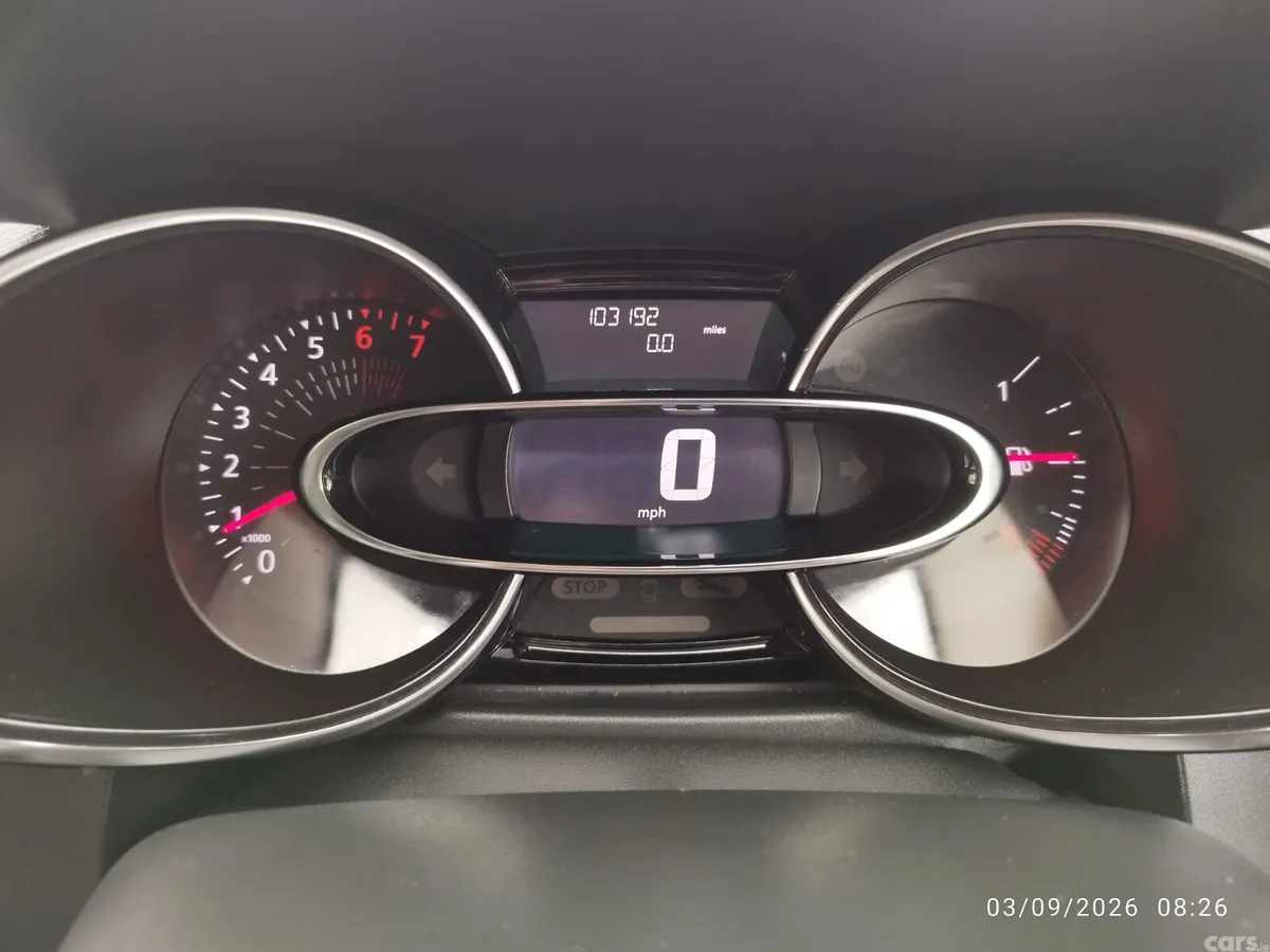 Renault Clio Hatchback, Petrol, 2019, Grey