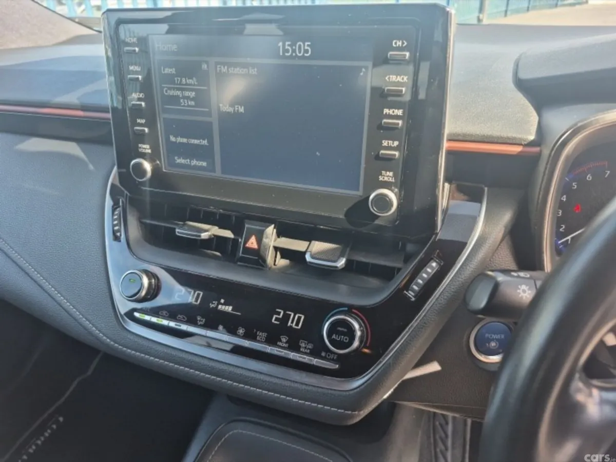 Toyota Corolla Hatchback, Petrol Hybrid, 2019, White