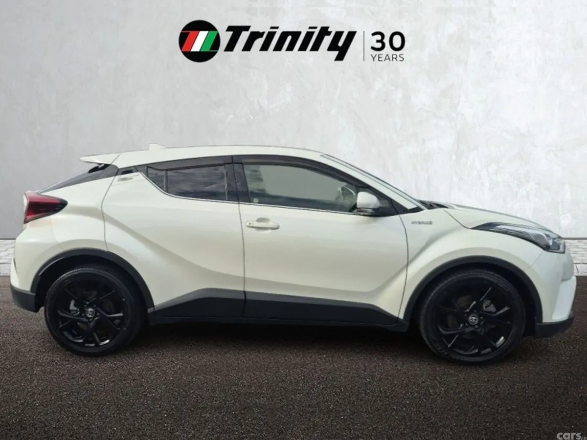 Toyota C-HR Hatchback, Petrol Hybrid, 2019, White