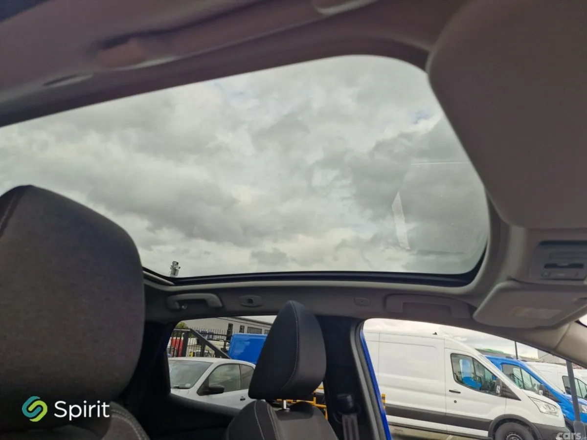 Nissan Qashqai MPV, Petrol Hybrid, 2023, Blue