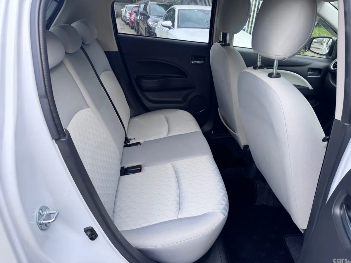 Mitsubishi Mirage Hatchback, Petrol, 2021, White