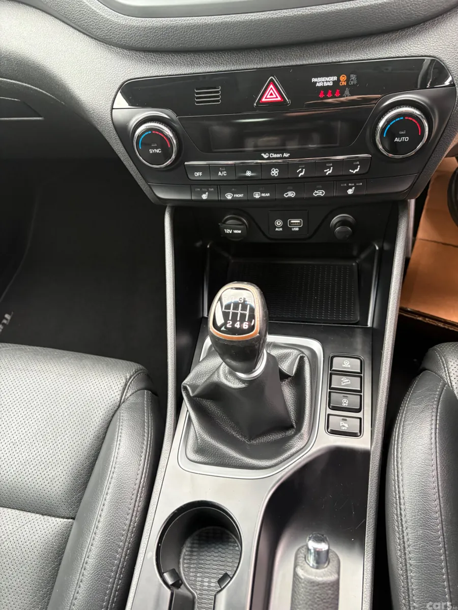 Hyundai Tucson SUV, Diesel, 2016, Blue