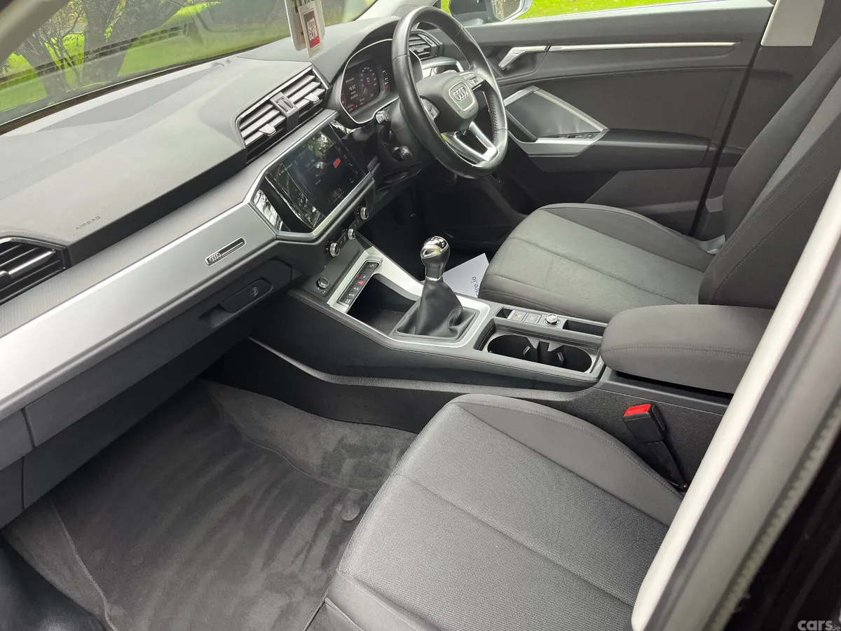 Audi Q3 SUV, Petrol, 2020, Black