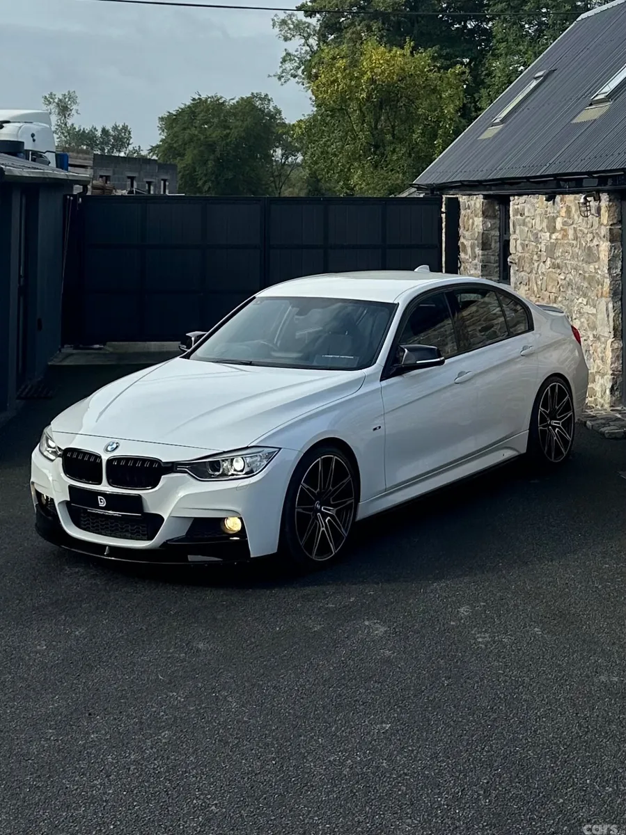BMW 3-Series Saloon, Diesel, 2013, White