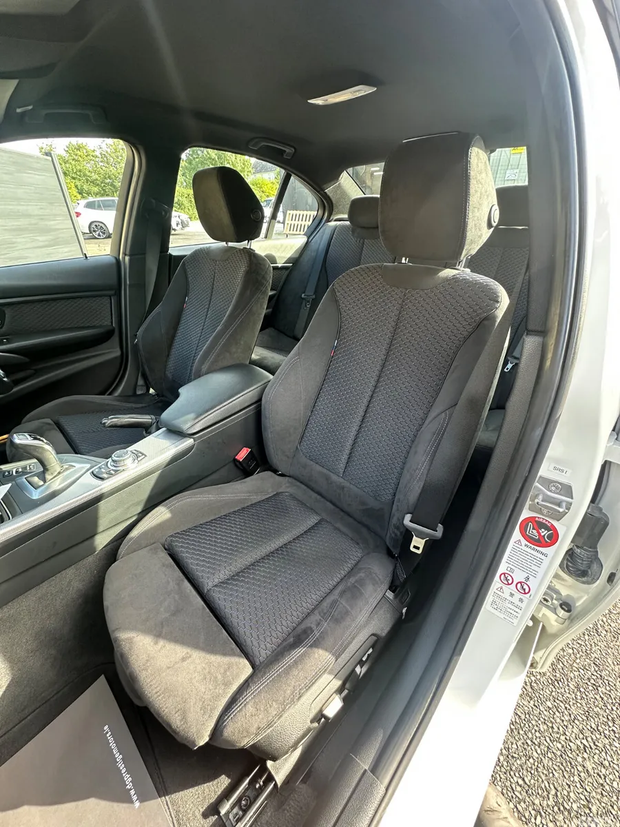BMW 3-Series Saloon, Diesel, 2013, White