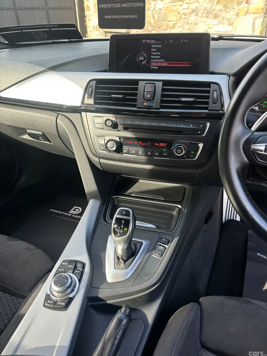 BMW 3-Series Saloon, Diesel, 2013, White