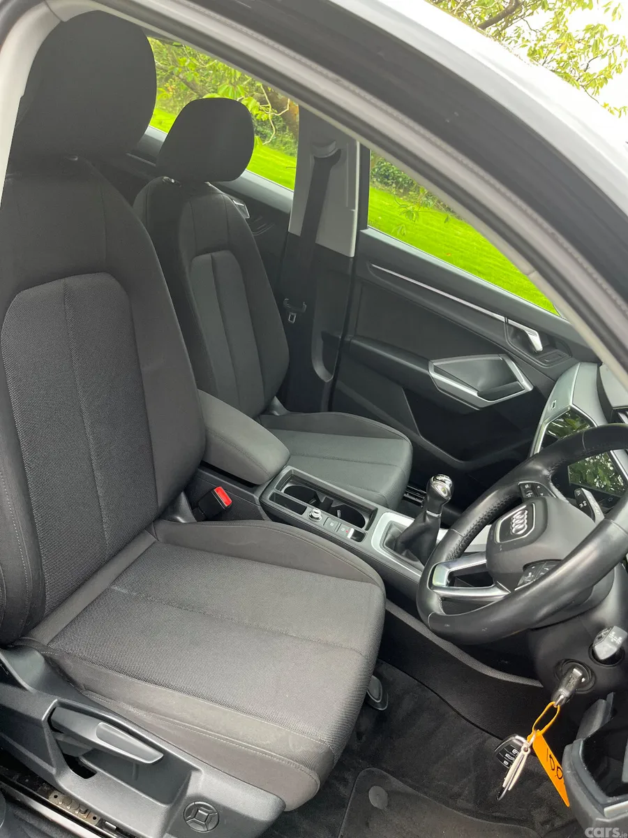 Audi Q3 SUV, Petrol, 2020, Black