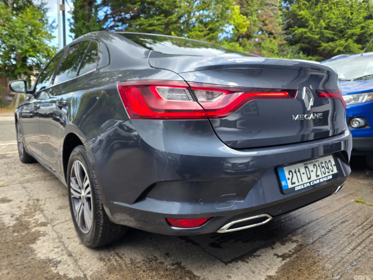 Renault Megane Saloon, Diesel, 2021, Grey