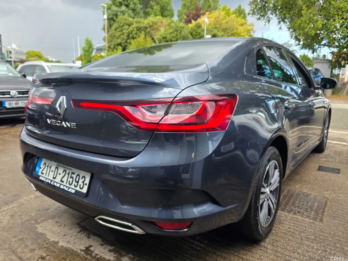 Renault Megane Saloon, Diesel, 2021, Grey