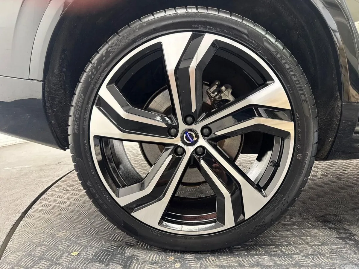 Volvo XC90 SUV, Petrol Plug-in Hybrid, 2024, Black
